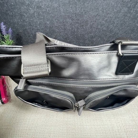 IHKWIP Cargo Catchall Tote With Two Crossbody Straps -Met Stone Grey - Picture 10 of 16